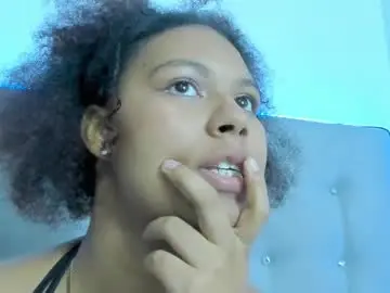 Chaturbate Adult Video Chat of tatianasquirthot