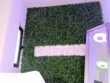 Chaturbate Live Porn of hotfallingdevil