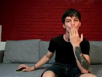 Chaturbate Live Sex Cam of adam_porrter