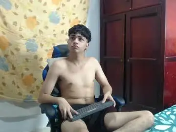 Chaturbate Live Sex of alice_julls