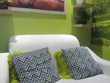 Chaturbate Live Sex Cam of angela_rendon