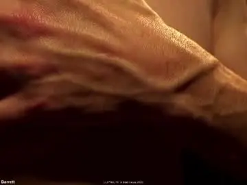 Chaturbate Live Sex Cam of intellitease