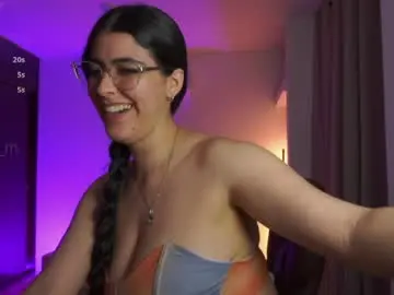Chaturbate Live Sex Cam of _niah