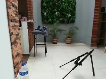 Chaturbate Best Webcam of midgettripod1