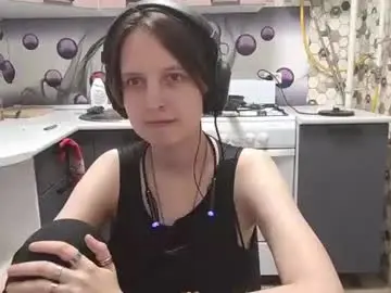 Chaturbate Watch Live Sex Cams of sharleenyodis