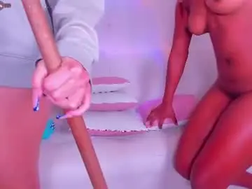 Chaturbate Live Sex Cam of sweet_juices7