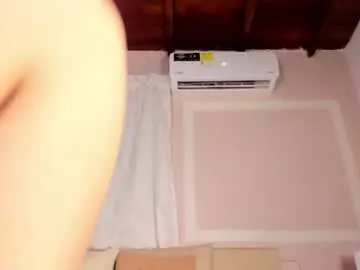 Chaturbate Adult Webcam of liaamoon_