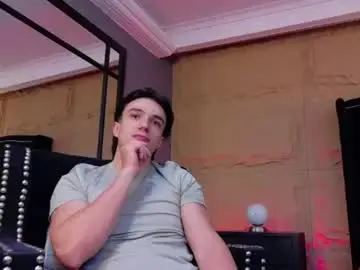 Chaturbate Live Sex Cam of aslanfox_