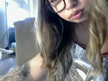 Chaturbate Adult Webcams of kimlee4