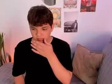 Chaturbate Sex Cam of adam_angelsss