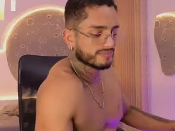 Chaturbate Adult Video Chat of alanrodgers2_0