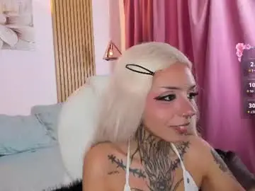 Chaturbate Nude Webcam of korarousee
