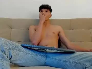 Chaturbate Free Live Porn of yizus_bonz