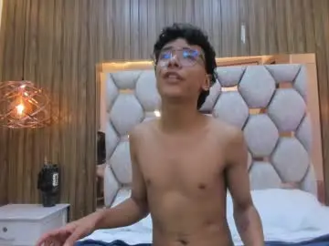 Chaturbate Adult Webcams of adams_bobby