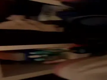 Chaturbate Sex Cam of bigswollenhead4u