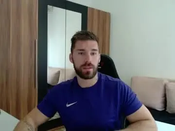 Chaturbate Nude Webcam of darius_94
