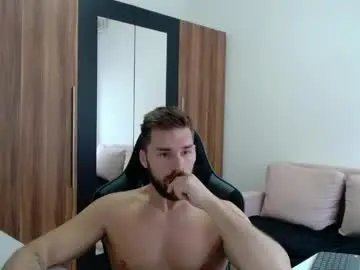 Chaturbate Sex Chat of darius_94