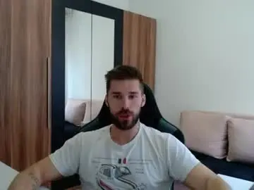 Chaturbate Adult Video Chat of darius_94