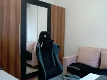 Chaturbate Watch Live Sex Cams of darius_94