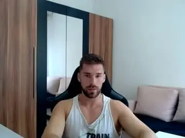 Chaturbate Sex Cam of darius_94