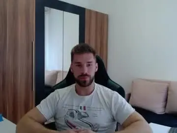 Chaturbate Sex Cam of darius_94