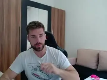 Chaturbate Watch Live Sex Cams of darius_94