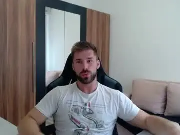 Chaturbate Best live sex cam show of darius_94