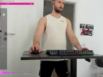 Chaturbate Best live sex cam show of hard_chriss