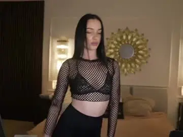 Chaturbate Live Sex Cam of kira0541