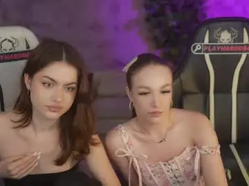 Chaturbate Watch Live Sex Cams of kira0541