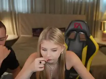 Chaturbate Free Porn Cam of kira0541