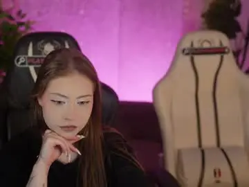 Chaturbate Live Sex Cam of kira0541