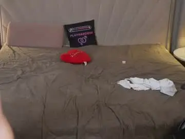 Chaturbate Live Sex of kira0541