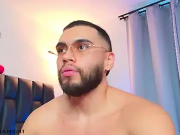 Chaturbate Best live sex cam show of thiagohunk