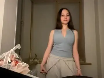 Chaturbate Watch Live Sex Cams of floybrownley