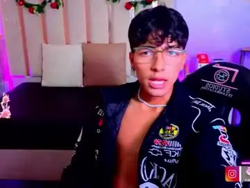 Chaturbate Best live sex cam show of osamu_tay