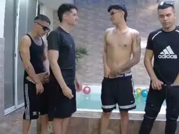 Chaturbate Live Sex Cam of boysgang_sex