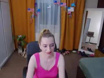 Chaturbate Watch Live Sex Cams of evelynreagan