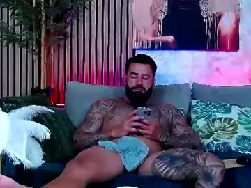 Chaturbate Sex Chat of masterkingofmuscle