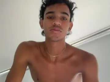 Chaturbate Free Live Porn of david_hot44