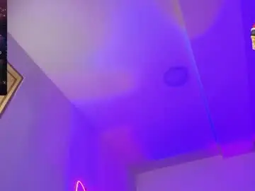 Chaturbate Live Sex Cam of miss_kittyn