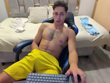 Chaturbate Adult Webcam of orionblaze69_