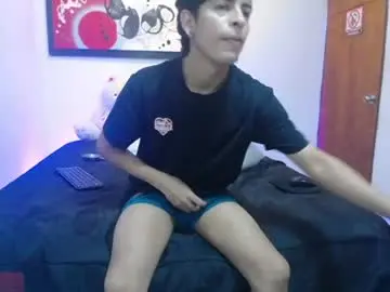 Chaturbate Free Live Porn of andrescoll25