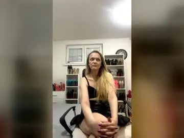 Chaturbate Live Porn of naughtysabine1
