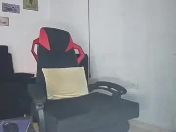 Chaturbate Live Porn of kerlinn2711