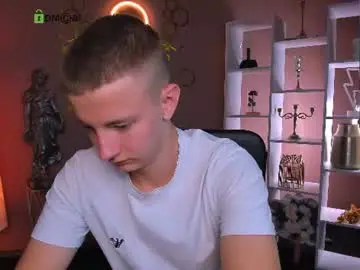 Chaturbate Free Live Porn of alex_mid1