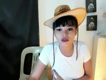 Chaturbate Nude Webcam of mia_lover9