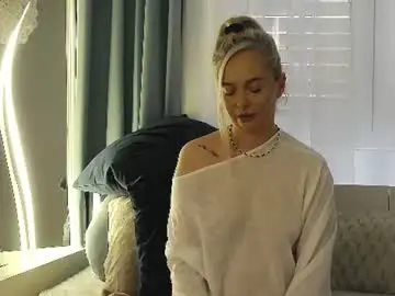 Chaturbate Adult Video Chat of orianawade