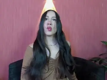 Chaturbate Free Live Porn of emigomez_