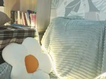 Chaturbate Live Sex Cam of lorettedarsi